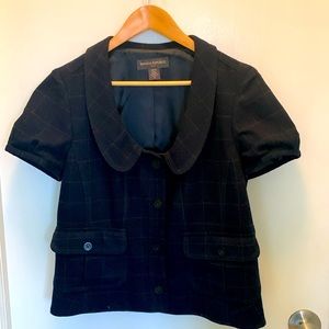 Banana Republic Navy Blue Plaid Short Sleeve Blazer, Size 12. Fits like a 10.
